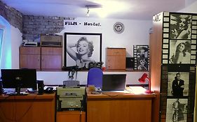 Film Hostel