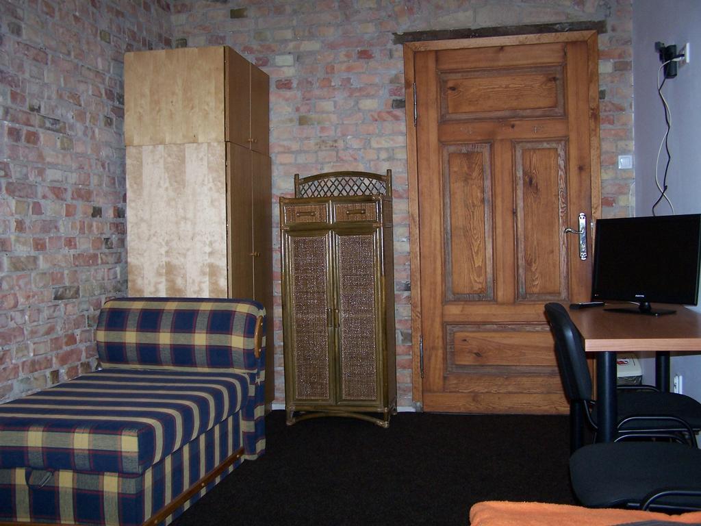 Film Hostel Poznań Extérieur photo