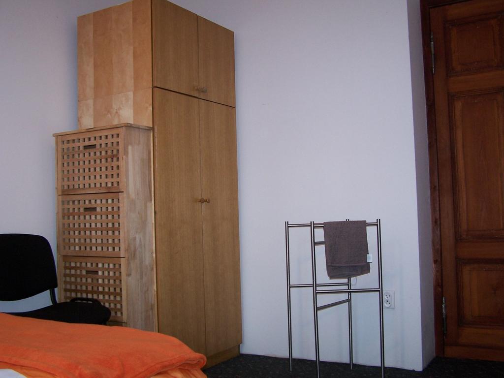 Film Hostel Poznań Extérieur photo