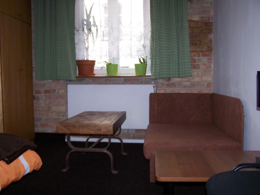 Film Hostel Poznań Extérieur photo