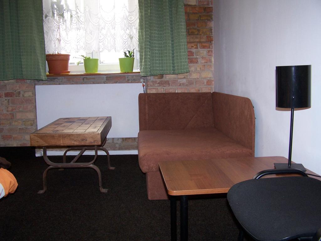 Film Hostel Poznań Extérieur photo