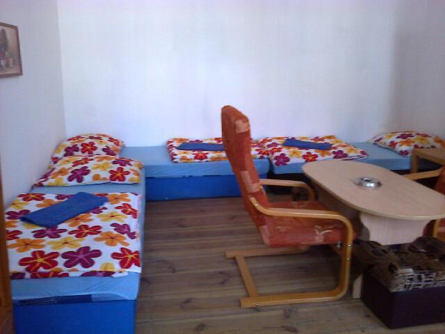 Film Hostel Poznań Extérieur photo