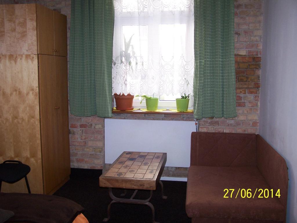 Film Hostel Poznań Extérieur photo