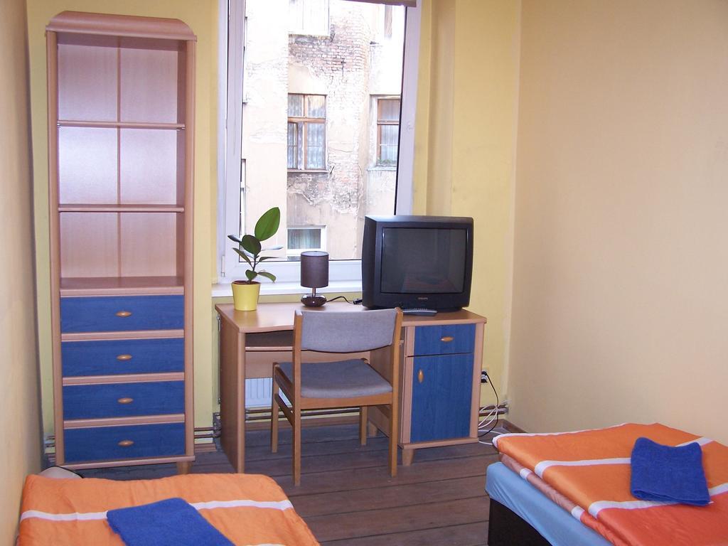 Film Hostel Poznań Chambre photo